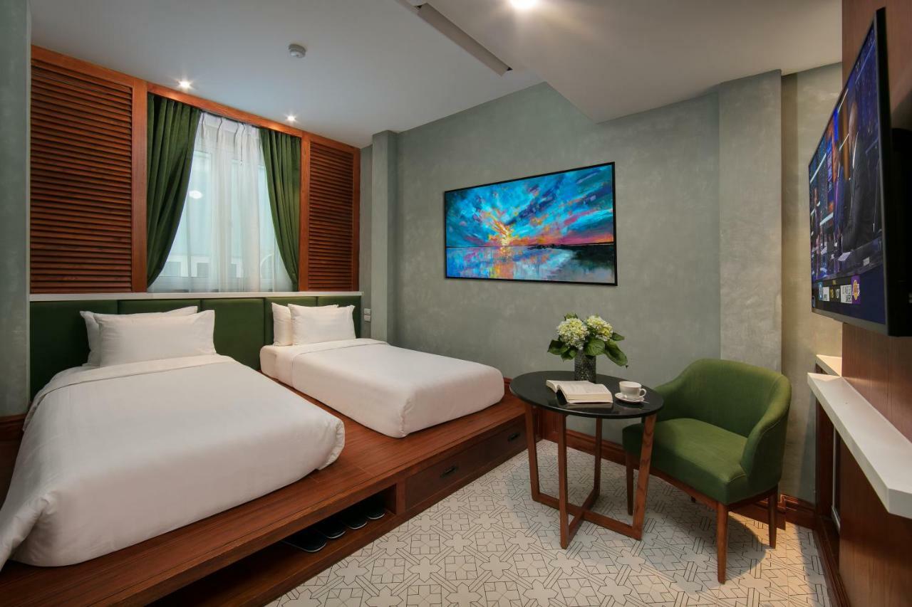 Hanoi La Selva Central Hotel & Spa Exterior photo