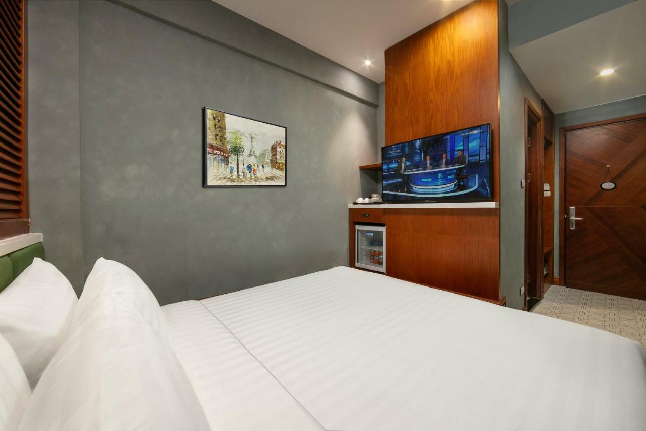 Hanoi La Selva Central Hotel & Spa Exterior photo