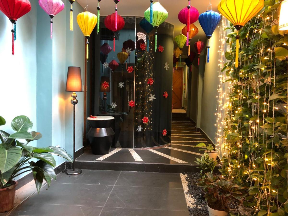 Hanoi La Selva Central Hotel & Spa Exterior photo